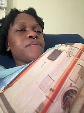 Boneca25 online show from 02/04/26, 01:06