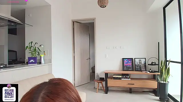 Mara Santoro online show from 11/30/25, 03:27