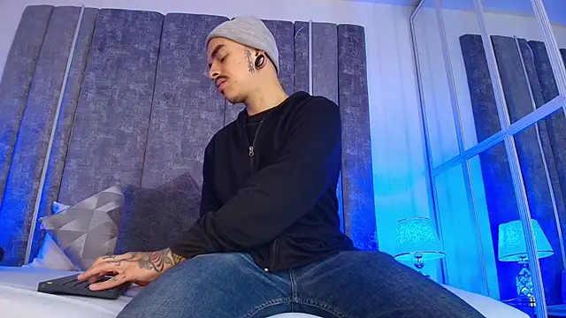 kaletattoo online show from 04/30/26, 10:54