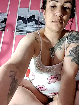 annyevans 1 online show from 11/23/25, 04:40