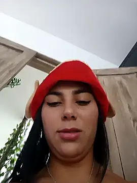 Ariana rouse online show from 12/18/25, 05:52