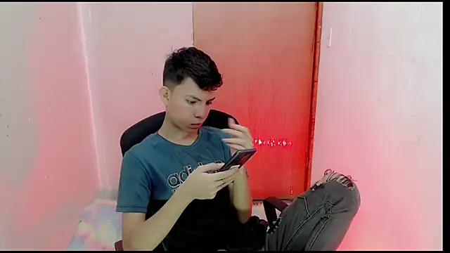 Alexxx lov online show from 02/10/25, 12:39