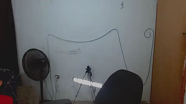 Alexxx lov online show from 04/09/26, 12:21