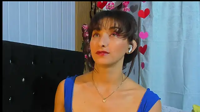 Snapshot of vicky__skinny_1 chatting on 02/25/25, 03:16 vicky skinny 1 online show from 02/25/25, 03:16