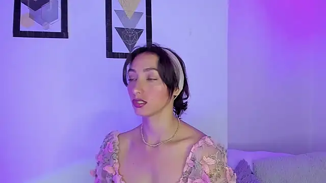 vicky  skinny 1 online show from 11/10/25, 12:26