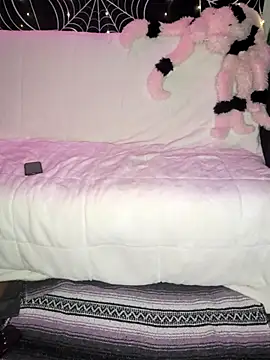 goblingirl888 online show from 04/06/26, 08:48