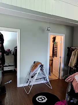 goblingirl888 online show from 04/07/26, 10:42