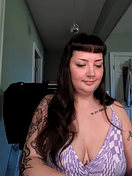 goblingirl888 online show from 04/08/26, 07:47