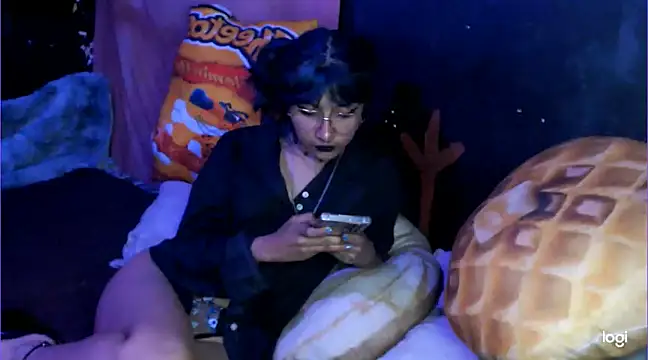 Sharkyu1 online show from 03/06/25, 03:13