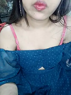 JANVI MISHRA1 online show from 04/18/26, 07:40