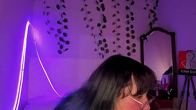 Snapshot of Ludovica6669 chatting on 02/23/25, 03:24 Ludovica6669 online show from 02/23/25, 03:24