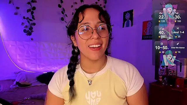 Snapshot of Ludovica6669 chatting on 03/14/25, 03:15 Ludovica6669 online show from 03/14/25, 03:15