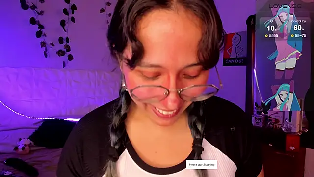 Snapshot of Ludovica6669 chatting on 03/20/25, 10:18 Ludovica6669 online show from 03/20/25, 10:18