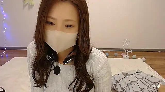 hinano JP online show from 11/04/25, 01:38