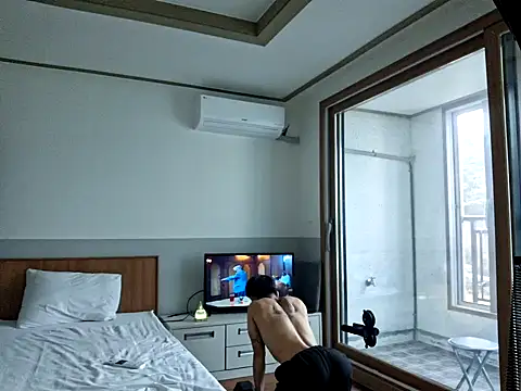 Snapshot of Doh728 chatting on 03/08/25, 05:17 Doh728 online show from 03/08/25, 05:17