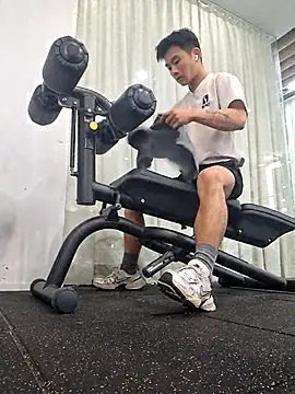 Snapshot of Doh728 chatting on 11/06/25, 12:22 Doh728 online show from 11/06/25, 12:22