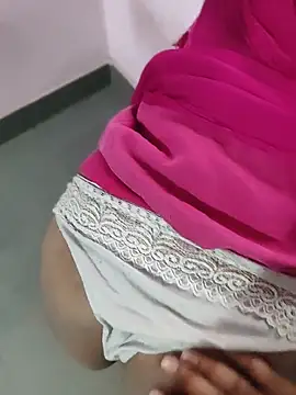 Riya369 online show from 06/13/26, 02:42