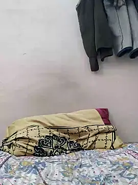 Snapshot of letsfunss008 chatting on 02/13/25, 04:22 letsfunss008 online show from 02/13/25, 04:22