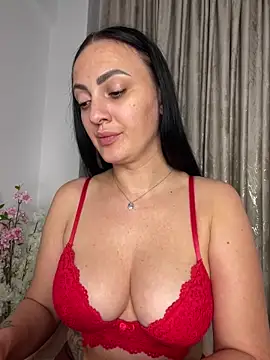 RaisaSalvi online show from 09/18/25, 12:51