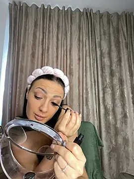 RaisaSalvi online show from 03/27/26, 09:21