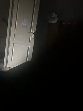 yannusgir33 online show from 02/15/26, 08:35