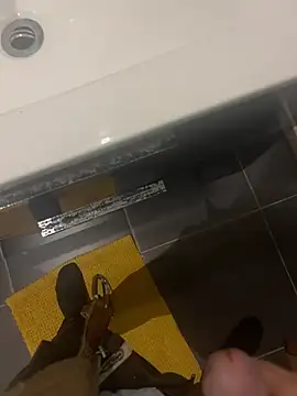 yannusgir33 online show from 02/19/26, 10:17