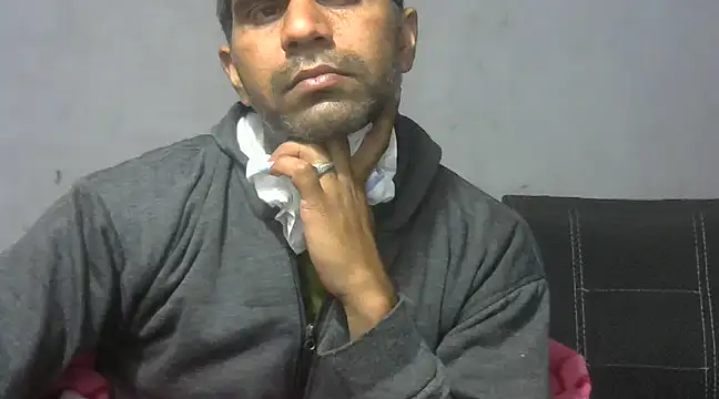 Nightservice27 online show from 02/04/25, 05:01