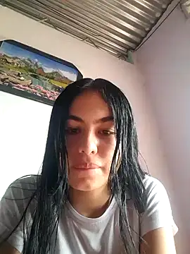 Snapshot of nana_1234 chatting on 01/25/25, 03:20 nana 1234 online show from 01/25/25, 03:20