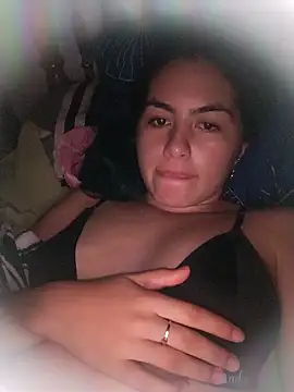 Snapshot of nana_1234 chatting on 10/11/25, 04:12 nana 1234 online show from 10/11/25, 04:12