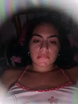 Snapshot of nana_1234 chatting on 10/21/25, 04:24 nana 1234 online show from 10/21/25, 04:24