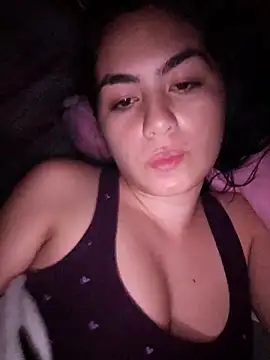 Snapshot of nana_1234 chatting on 10/24/25, 04:42 nana 1234 online show from 10/24/25, 04:42