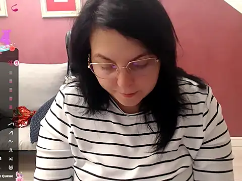 Wetandnaughtyxx online show from 02/06/26, 10:07