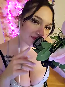 Snapshot of Jinyxx3 chatting on 02/06/25, 09:53 Jinyxx3 online show from 02/06/25, 09:53