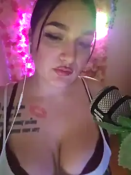 Snapshot of Jinyxx3 chatting on 02/23/25, 03:02 Jinyxx3 online show from 02/23/25, 03:02