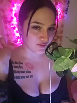 Snapshot of Jinyxx3 chatting on 03/02/25, 06:51 Jinyxx3 online show from 03/02/25, 06:51