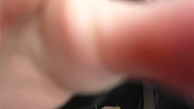 Snapshot of Jinyxx3 chatting on 11/25/25, 05:57 Jinyxx3 online show from 11/25/25, 05:57