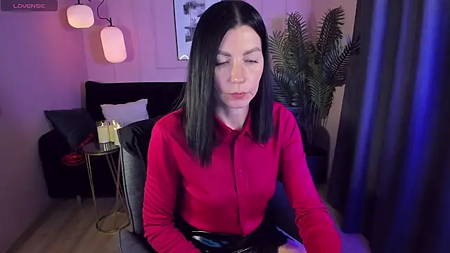 MonicaCheerful online show from 02/11/25, 09:20