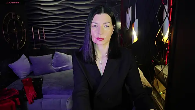 MonicaCheerful online show from 02/19/25, 06:11