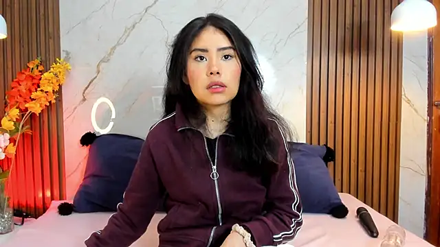 Alice evans lov online show from 01/12/26, 01:49