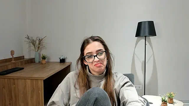 WhitneyCruise online show from 01/29/25, 07:46