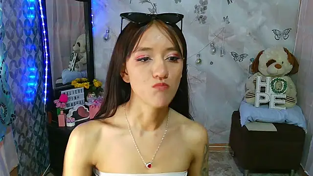 Lya1 ch online show from 02/20/25, 10:04