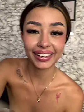 Miss karol online show from 04/03/26, 10:30