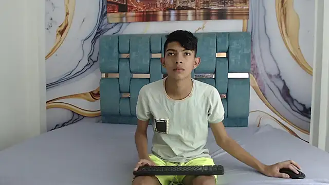 Snapshot of KING_STYLE2 chatting on 01/27/25, 11:11 KING STYLE2 online show from 01/27/25, 11:11