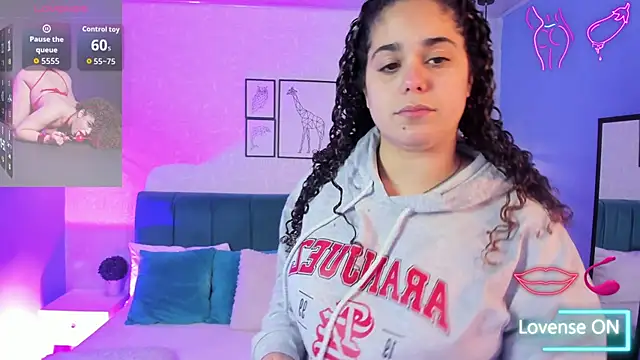 ninna curly online show from 09/15/25, 04:23