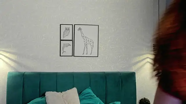 ninna curly online show from 04/18/26, 05:22