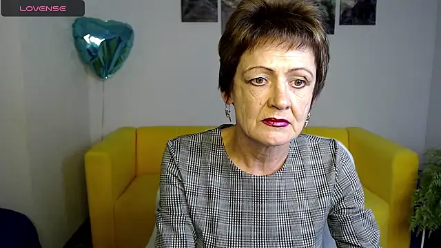 SexyGrandma  online show from 03/22/25, 04:37