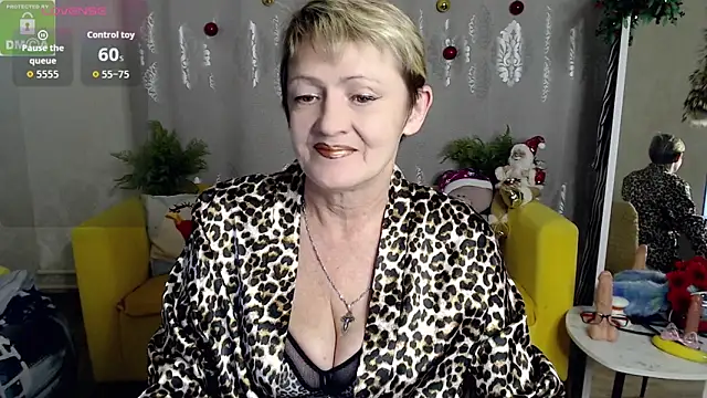 SexyGrandma  online show from 12/18/25, 03:51