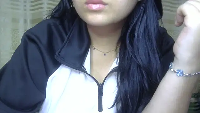 Snapshot of undressed_princesss chatting on 05/29/26, 07:17 undressed princesss online show from 05/29/26, 07:17