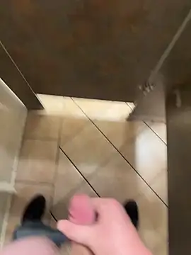 Seanoofss12 online show from 04/08/26, 05:13