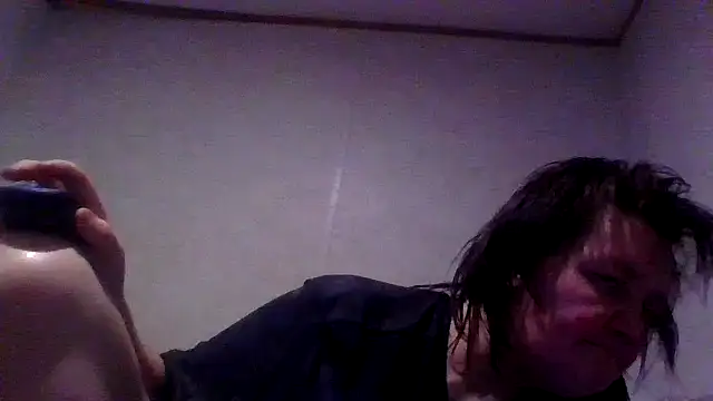 Snapshot of BBWLADY71 chatting on 02/06/25, 01:38 BBWLADY71 online show from 02/06/25, 01:38